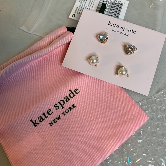Kate Spade rise and shine 2-stud set - NWT - Picture 4 of 13